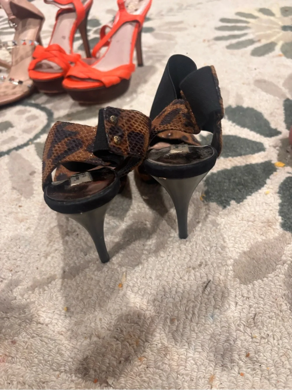 Simply Vera Vera Wang eye catching